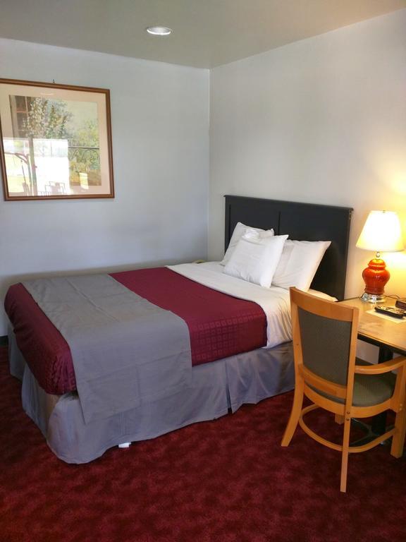 Skyview Motel - Prairie Du Sac Quarto foto